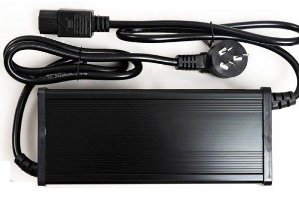 72v 8a Lithium Battery Charger